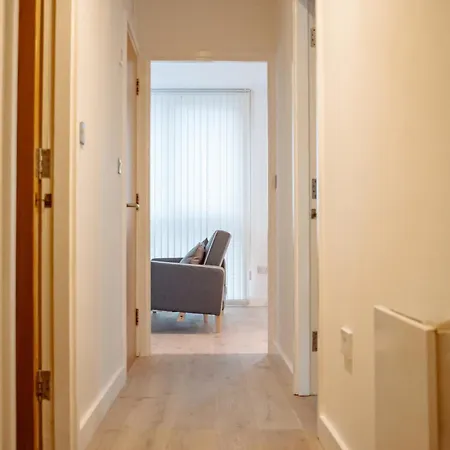 & Spacious, Sleeps 8, Perfect For Groups *